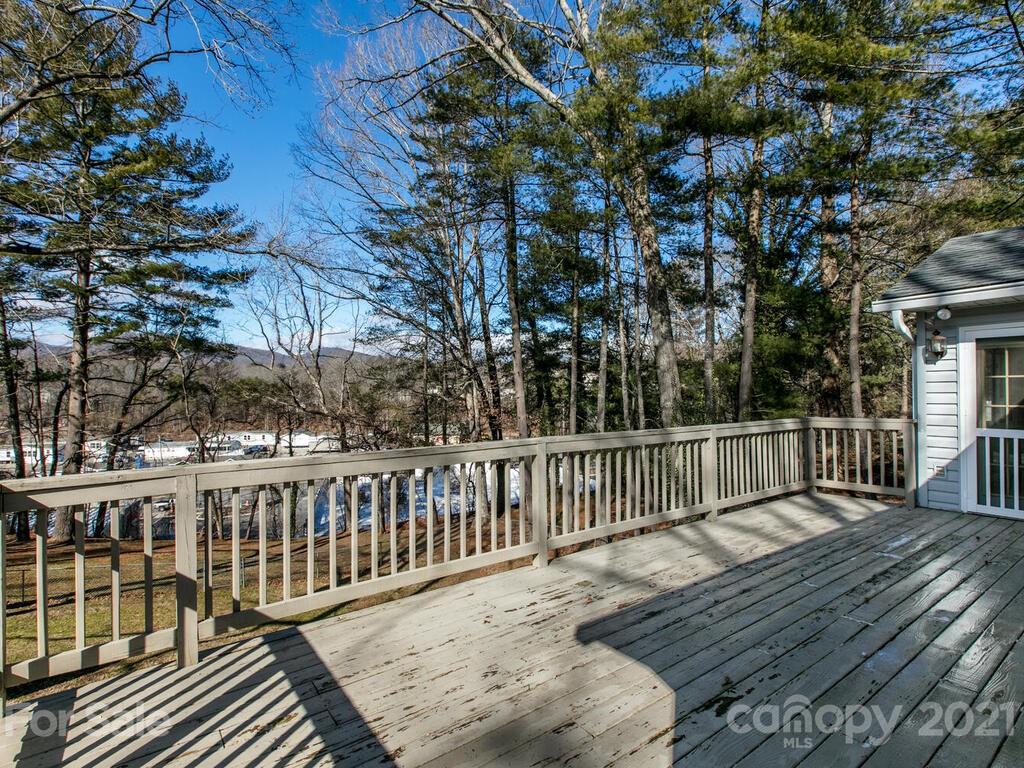 137 Arthur Road Asheville, NC 28806 - Photo 31 of 38 Gallery Image 31