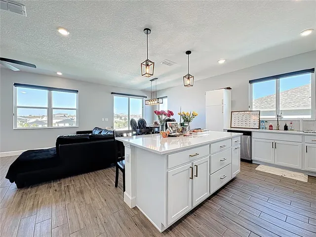 $330,000 | 1404 Geranium Drive, Mascotte, FL 34753