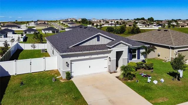 $330,000 | 1404 Geranium Drive, Mascotte, FL 34753