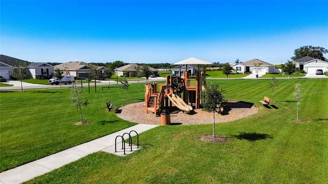 $330,000 | 1404 Geranium Drive, Mascotte, FL 34753