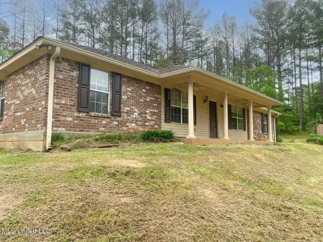 $159,950 | 145 Pine Hill Lane, Terry, MS 39170