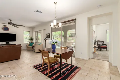 $410,000 | 1648 Horned Lark Drive, Green Valley, AZ 85614