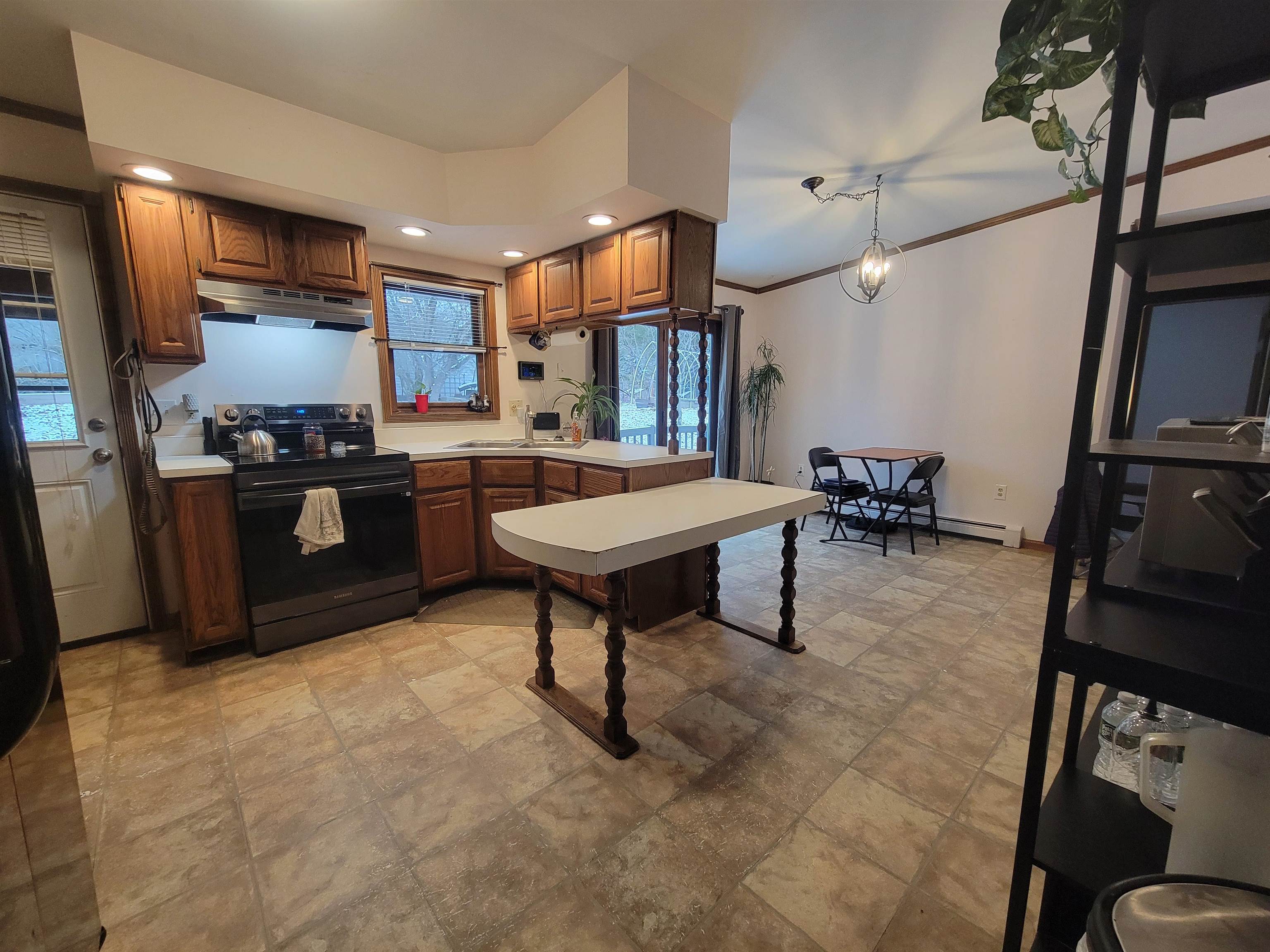 12 Chestnut Circle Loudon, NH 03307 - Photo 8 of 28