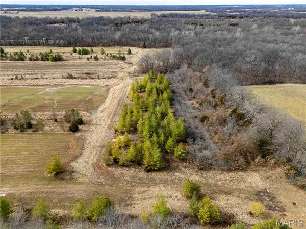 $1 | 0 Red Oak Road, High Hill, MO 63350