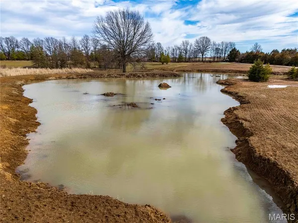 $1 | 0 Red Oak Road, High Hill, MO 63350