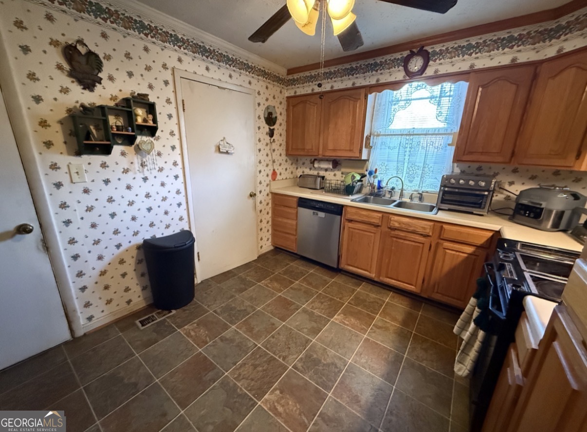 1769-1775 177 Payne Road Rentz, GA 31075 - Photo 11 of 72