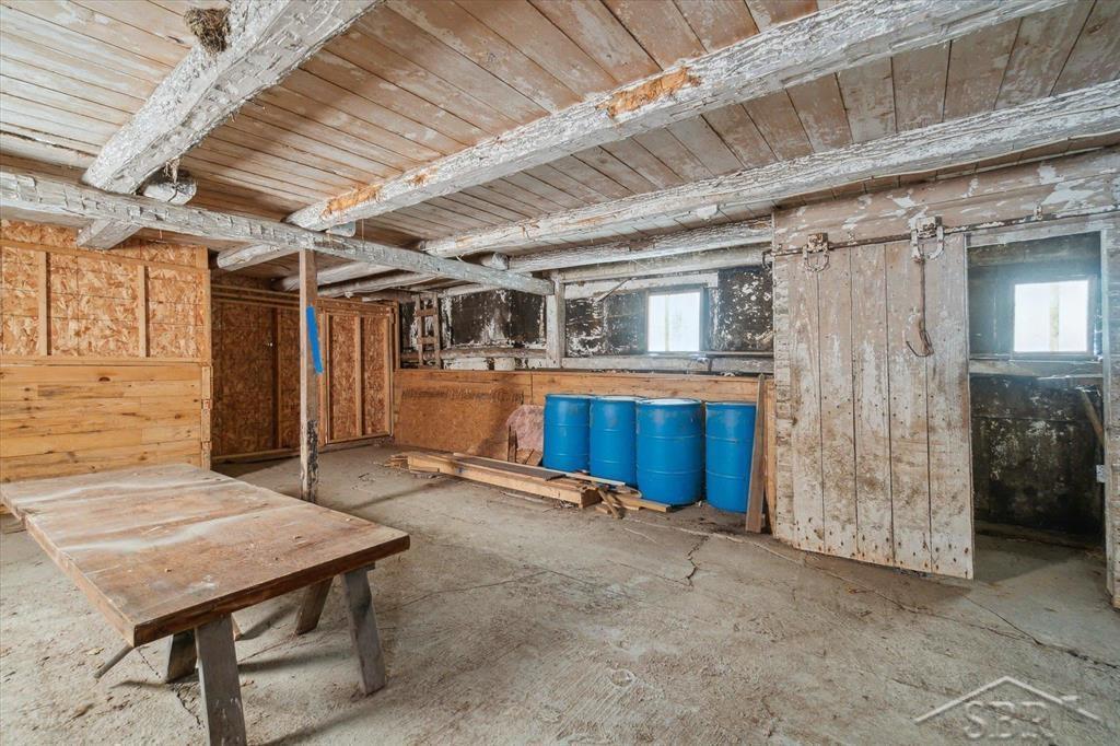 3715 Northeast County Line Road Merrill, MI 48637 - Photo 34 of 61