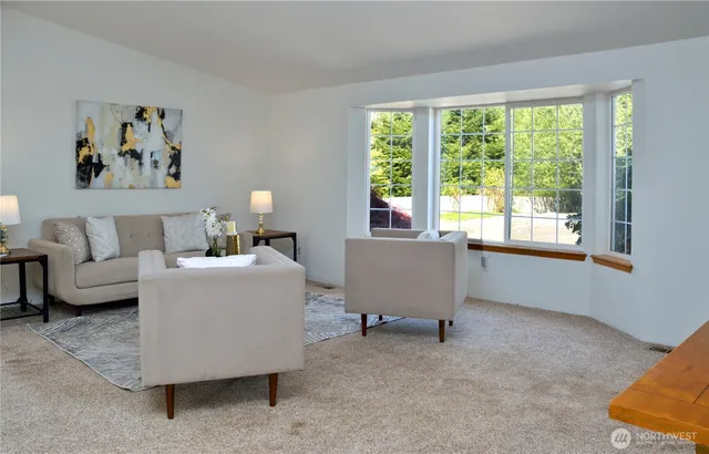 $3,300 | 13315 Lost Lake Road, Snohomish, WA 98296