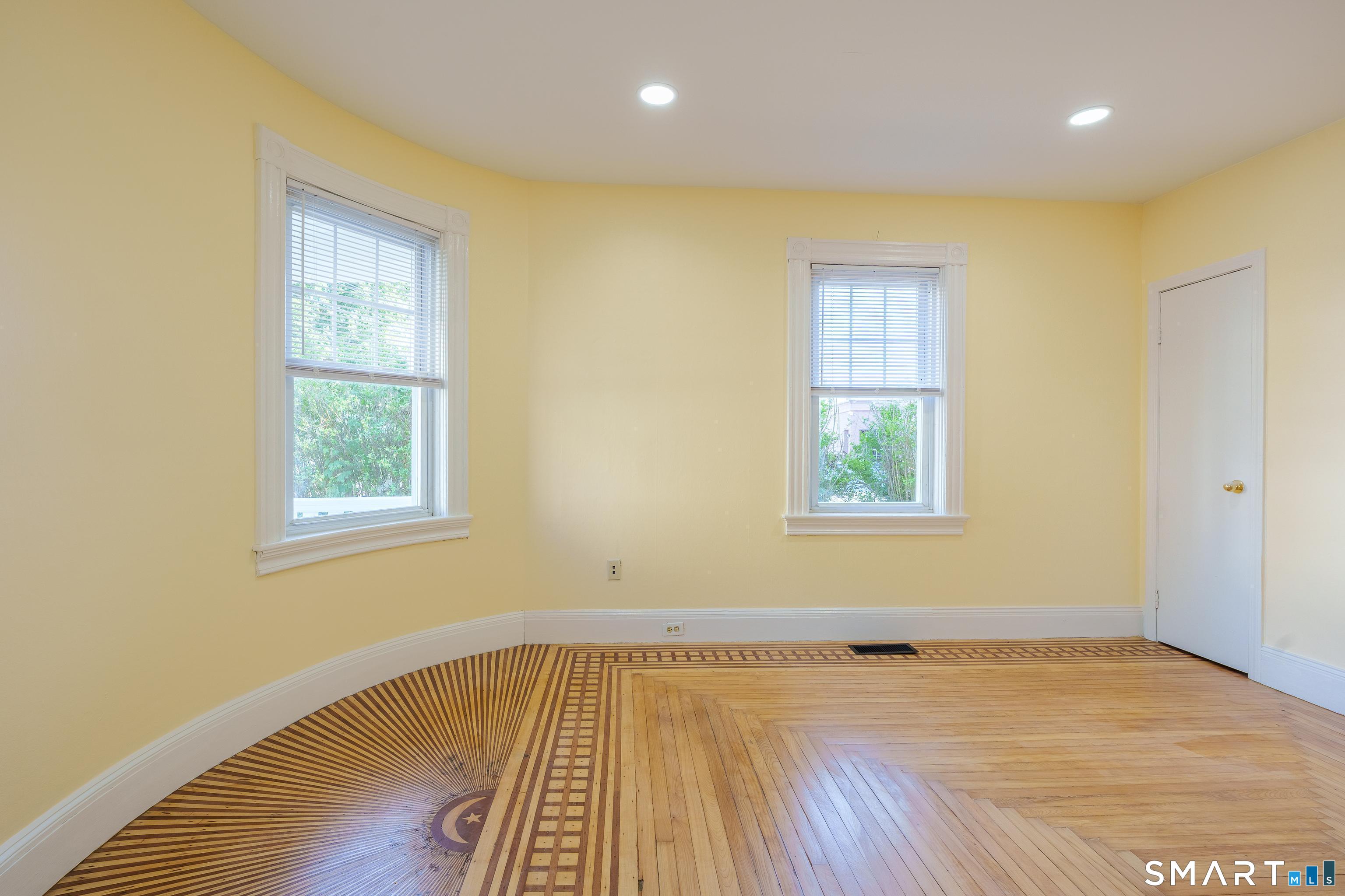 49 High Street Killingly, CT 06239 - Photo 15 of 40