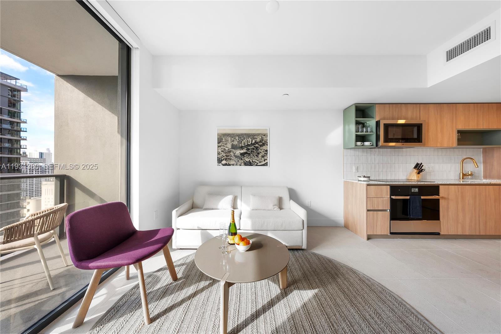 159 Northeast 6th Street, Unit 2608 Miami, FL 33132 - Photo 3 of 20