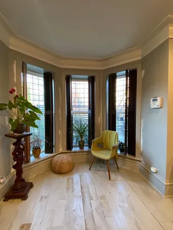 $1,950 | 2157 West Adams Street, Unit 1, Chicago, IL 60612