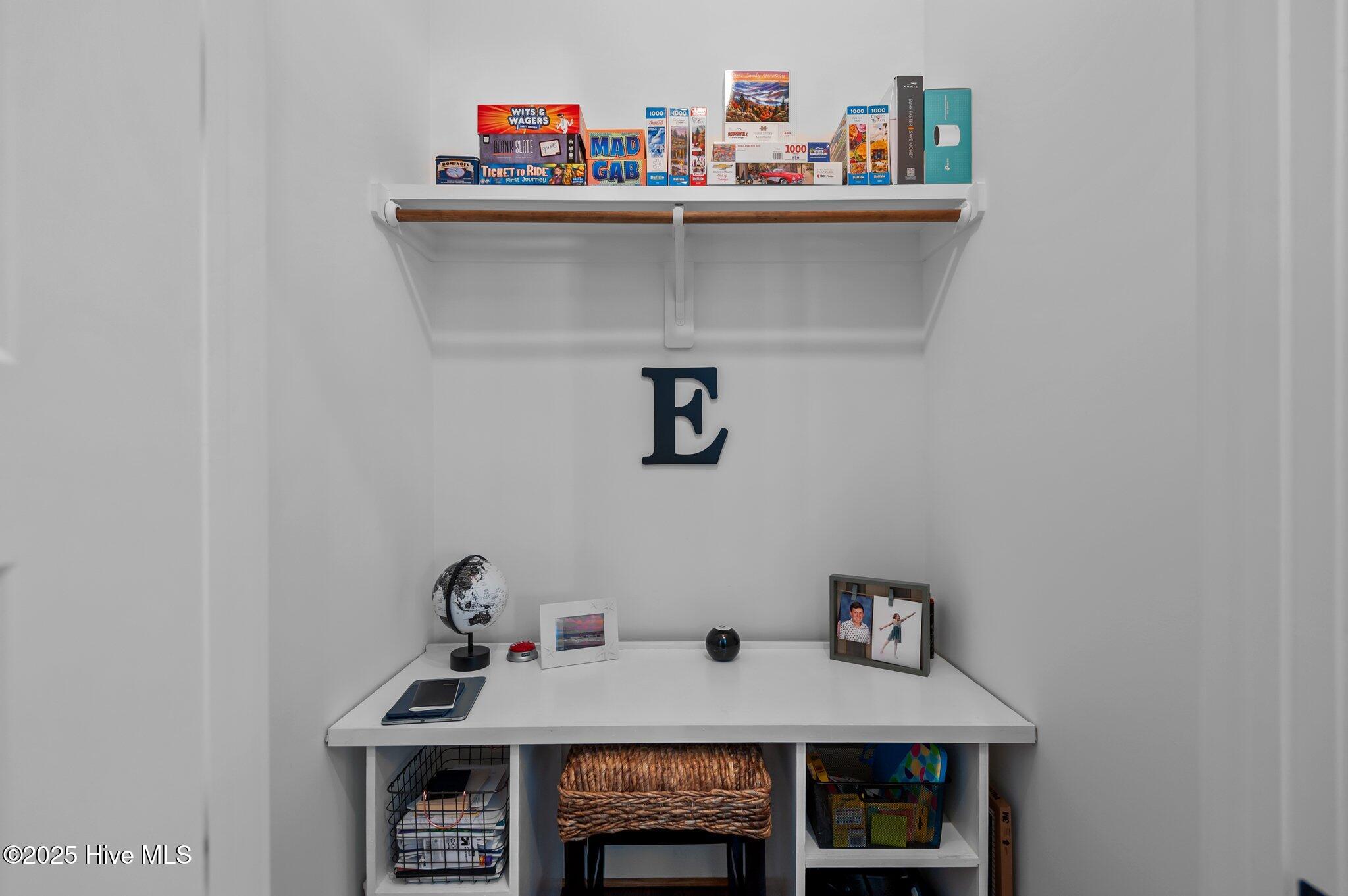 200 South Academy Street Washington, NC 27889 - Photo 21 of 49 "Cloffice" 1