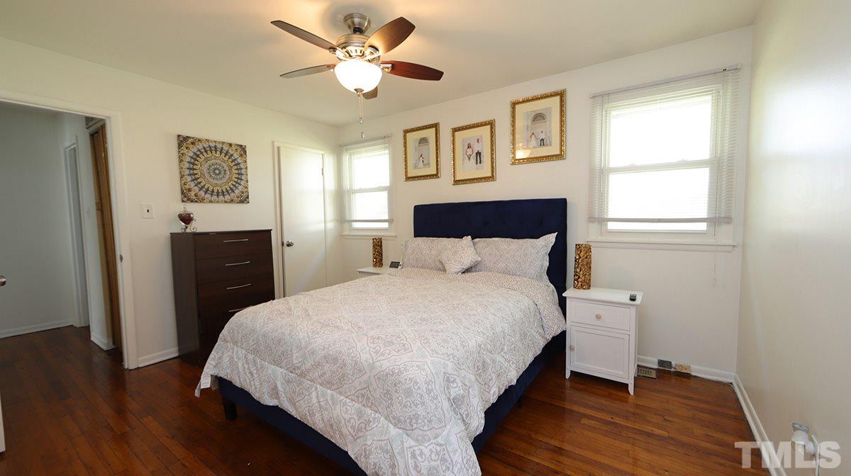 816 Brigham Road Raleigh, NC 27610 - Photo 8 of 16 Gallery Image 8