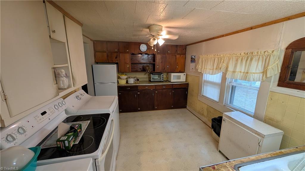 4323 Holly Spring Road Ramseur, NC 27316 - Photo 19 of 25 Gallery Image 19