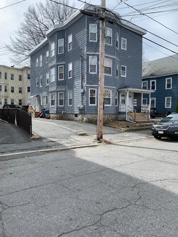 245-247 Bailey Street Lawrence, MA 01843 - Photo 2 of 22