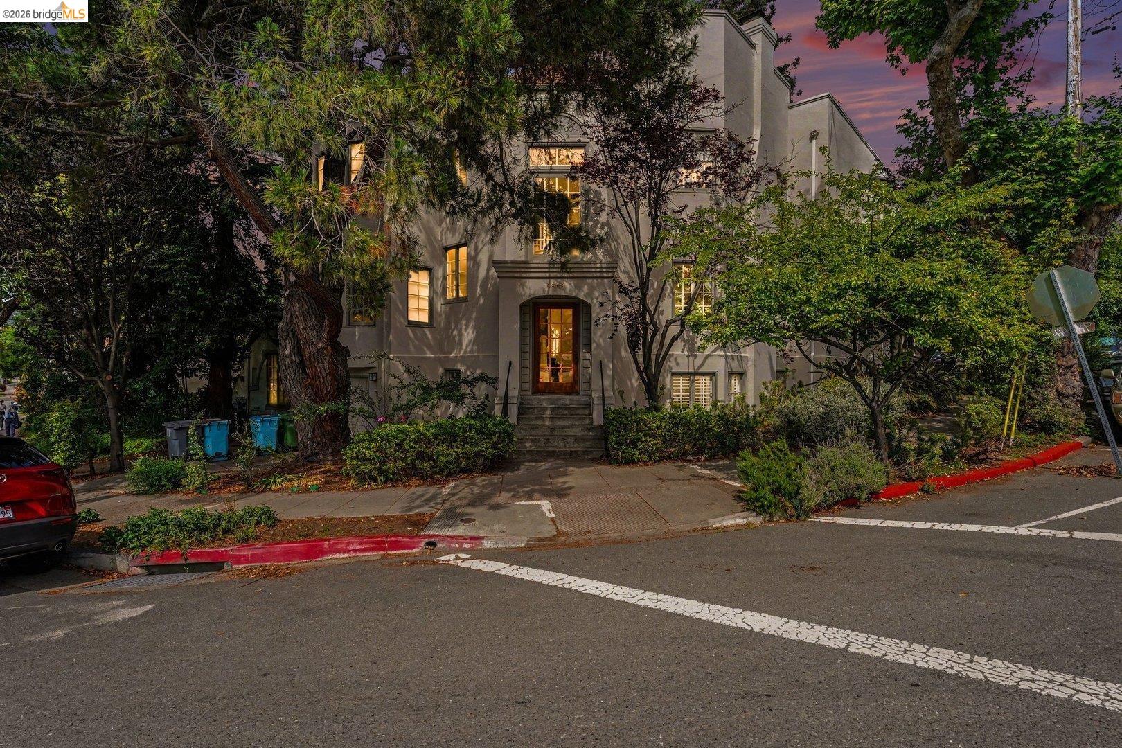 2301 Virginia Street, Unit 1 Berkeley, CA 94709 - Photo 26 of 29