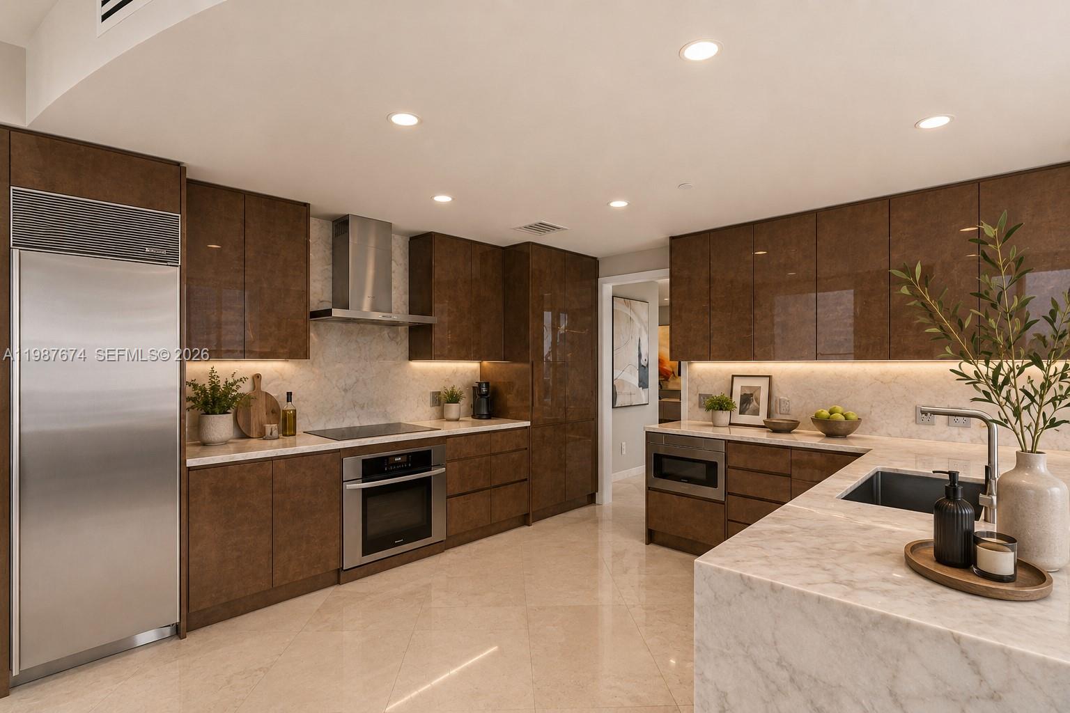901 Brickell Key Boulevard, Unit 2804 Miami, FL 33131 - Photo 3 of 95