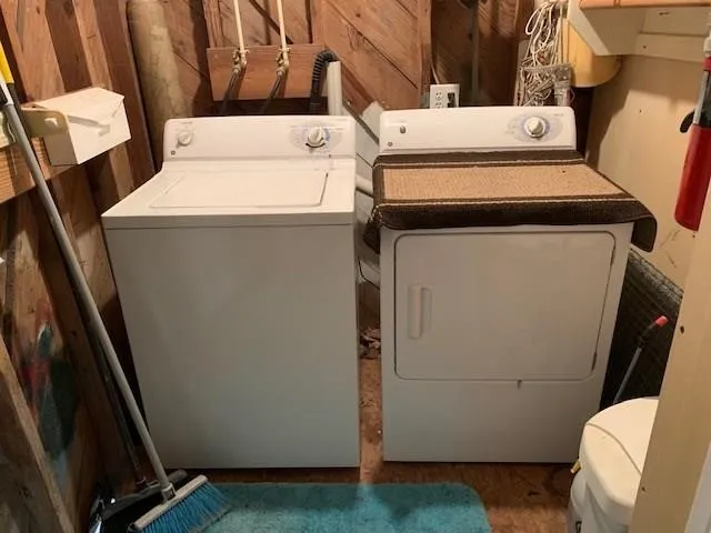 $1,250 | 1614 Ursuline Street, Galveston, TX 77550