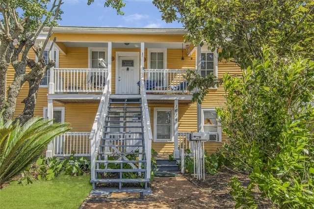 $1,250 | 1614 Ursuline Street, Galveston, TX 77550