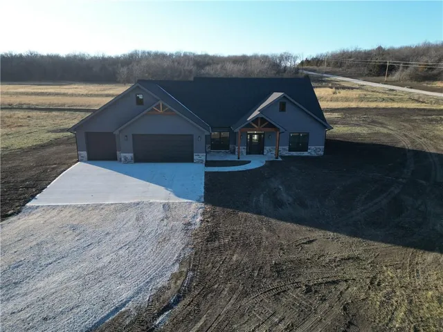 $540,000 | 710 Northwest 1501st Road, Holden, MO 64040
