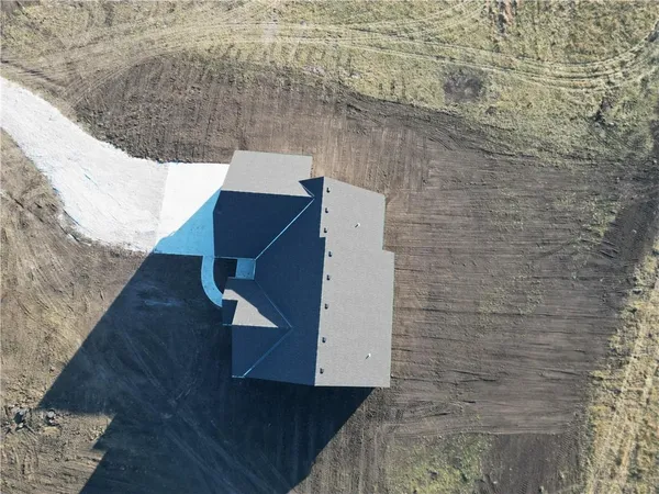 $525,000 | 710 Northwest 1501st Road, Holden, MO 64040