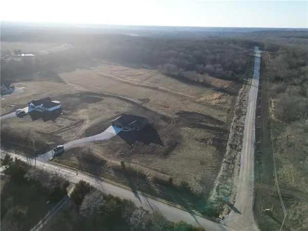 $525,000 | 710 Northwest 1501st Road, Holden, MO 64040