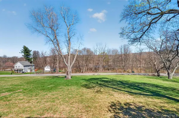 $8,955,000 | 415 Highway 32, Highland Mills, NY 10930