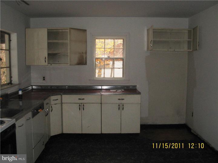 144 Marple Road Haverford, PA 19041 - Photo 5 of 15