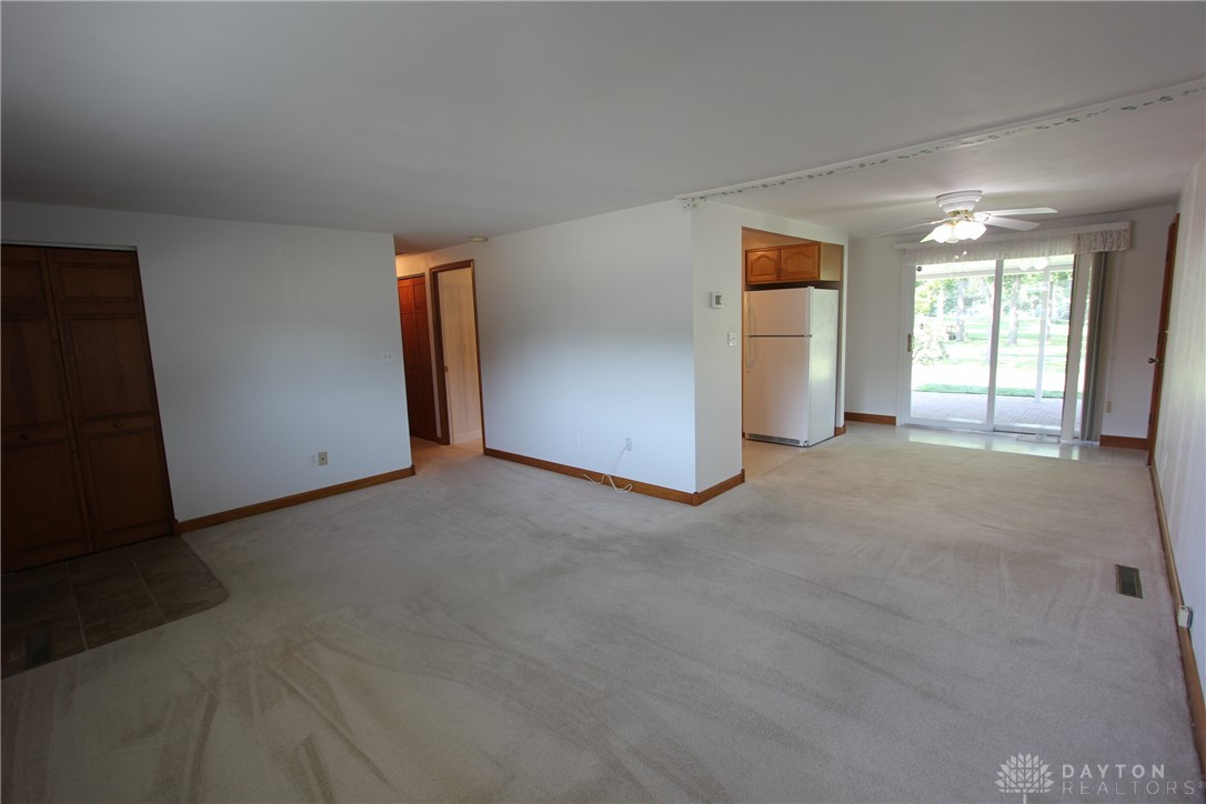 6529 Harshmanville Road Huber Heights, OH 45424 - Photo 14 of 45