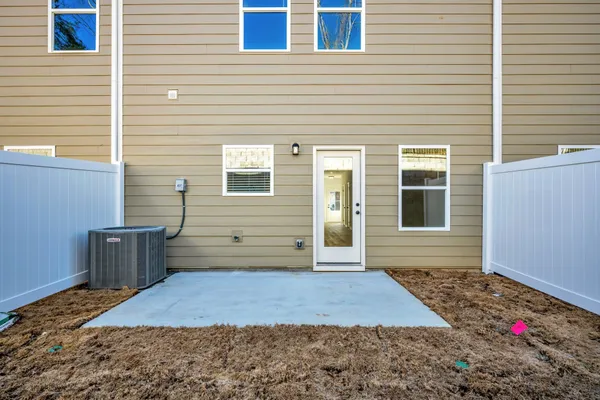 $289,870 | 122 Ironhorse Way, Dickson, TN 37055