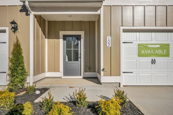 $289,870 | 122 Ironhorse Way, Dickson, TN 37055