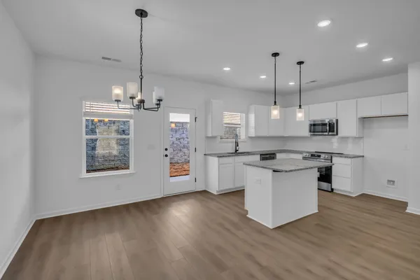 $289,870 | 122 Ironhorse Way, Dickson, TN 37055