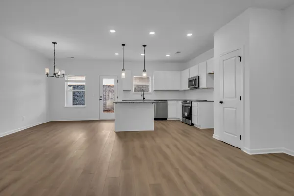 $289,870 | 122 Ironhorse Way, Dickson, TN 37055