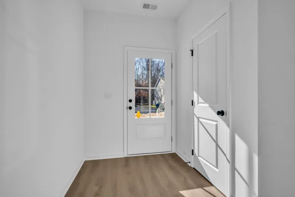 $289,870 | 122 Ironhorse Way, Dickson, TN 37055