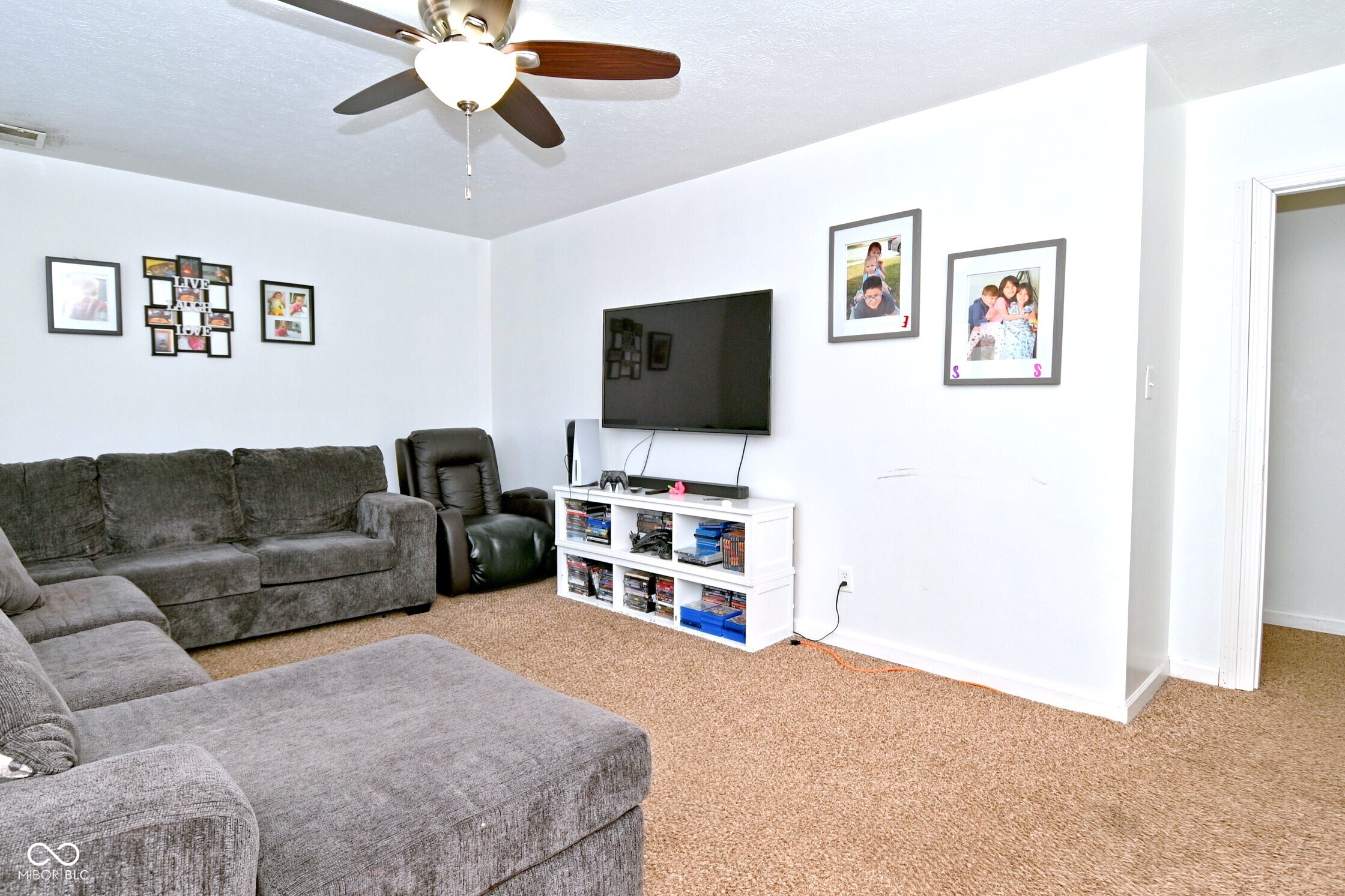 1617 North Raceway Road Indianapolis, IN 46234 - Photo 8 of 39 Gallery Image 8