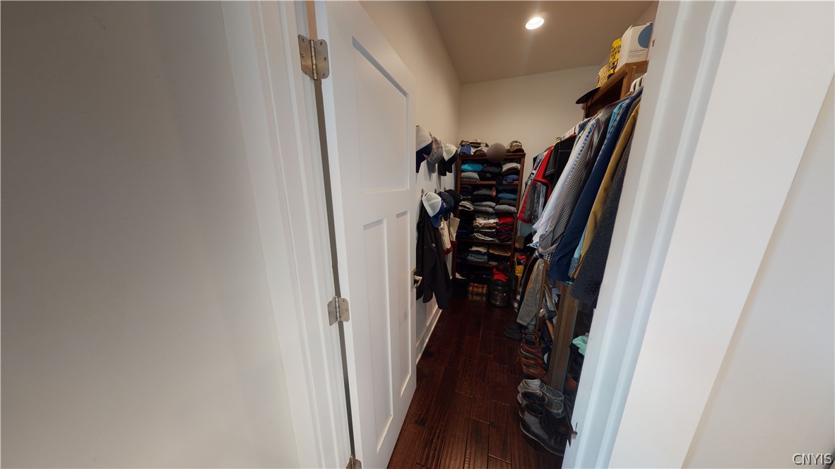 8861 Shellman Drive Cicero, NY 13039 - Photo 20 of 50 Master Bathroom Closet
