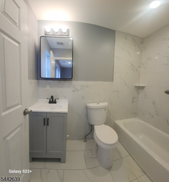 388 South 9th Street, Unit 2 Newark, NJ 07103 - Photo 8 of 11