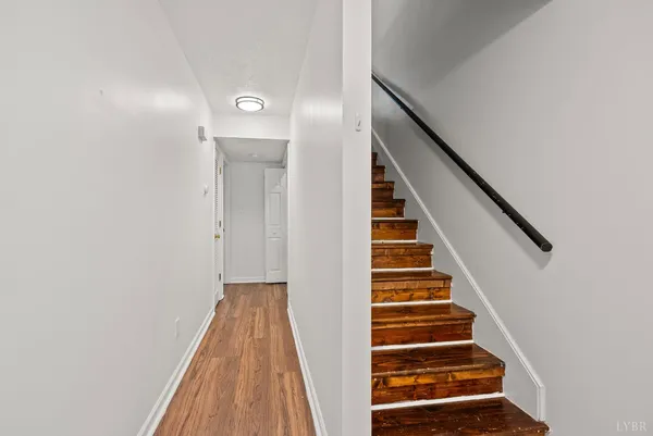 a view of entryway