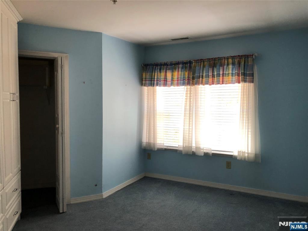 401 Dercole Court, Unit 332 Norwood, NJ 07648 - Photo 15 of 32