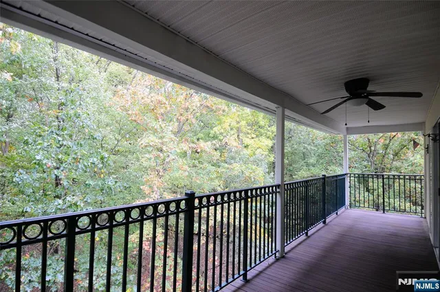 $355,101 | 401 Dercole Court, Unit 332, Norwood, NJ 07648