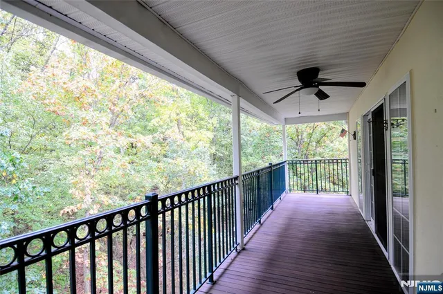 $355,101 | 401 Dercole Court, Unit 332, Norwood, NJ 07648