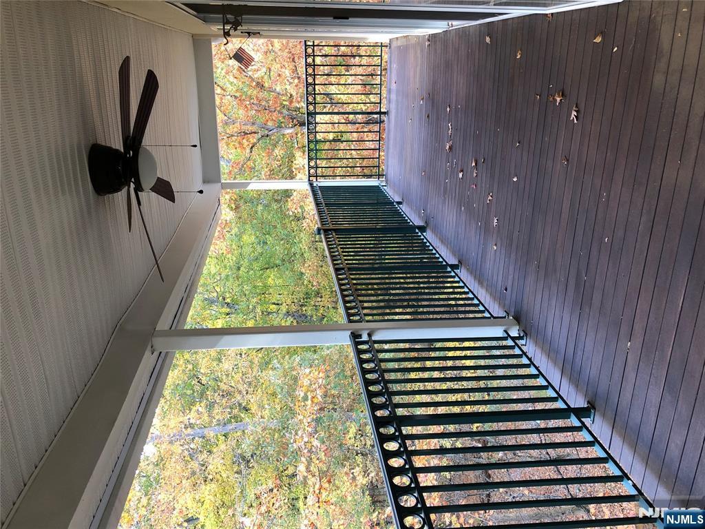 401 Dercole Court, Unit 332 Norwood, NJ 07648 - Photo 23 of 32