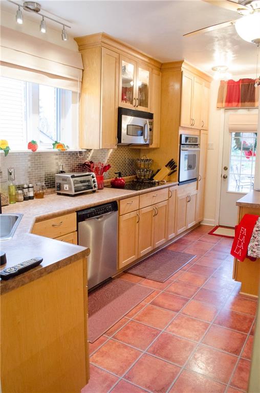 6439 Landview Road Pittsburgh, PA 15217 - Photo 8 of 24 Additional view of the kitchen shows the thoughtful use of space.
