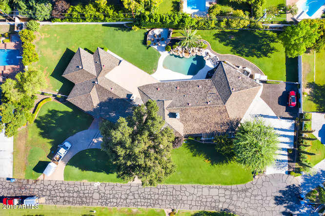 330 West Lawrence Road Phoenix, AZ 85013 - Photo 1 of 39 Drone view of property