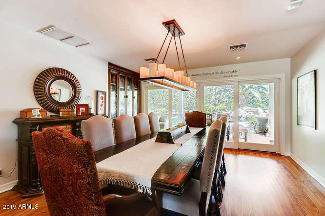 330 West Lawrence Road Phoenix, AZ 85013 - Photo 14 of 39 Dining overlook backyard