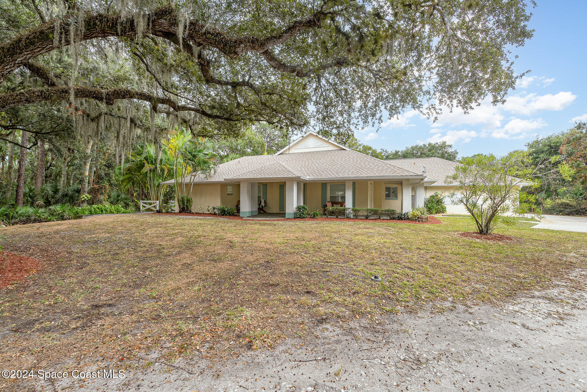 2549 Hooper Road Cocoa, FL 32926 - Photo 4 of 35 004_dsc05525-edit_13