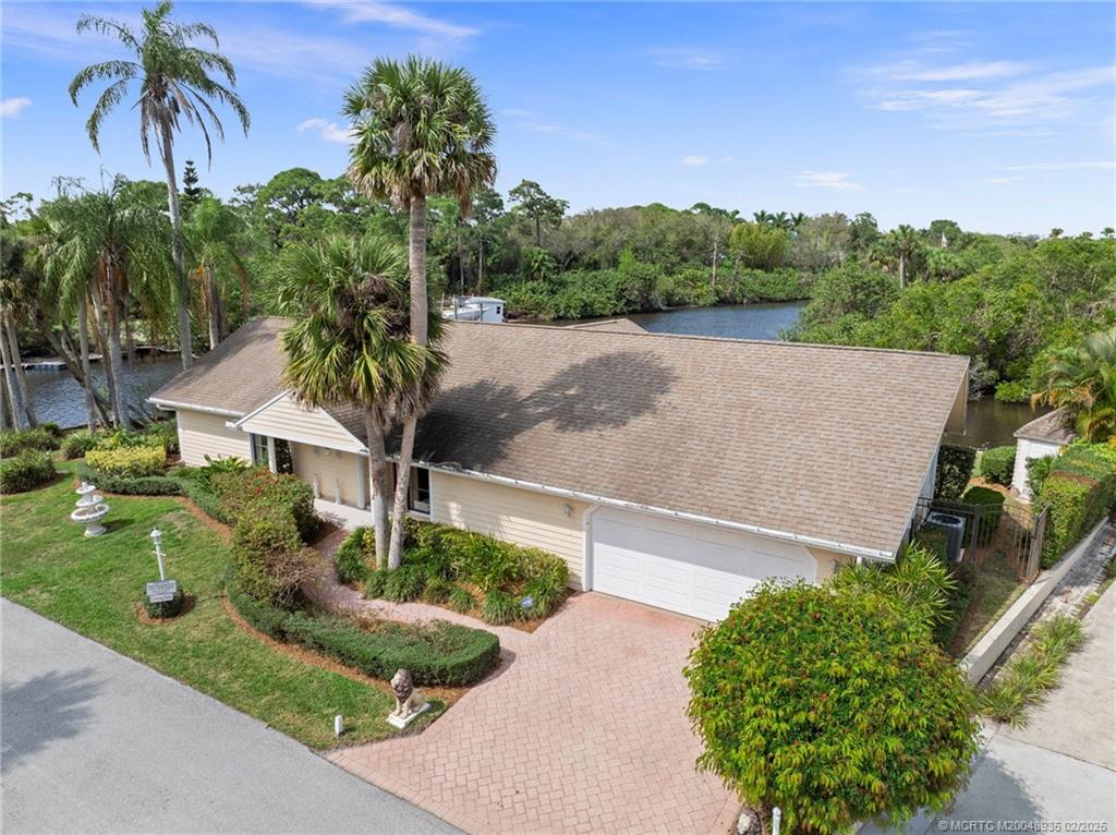 815 Southwest Salerno Road Stuart, FL 34997 - Photo 6 of 71 Gallery Image 6