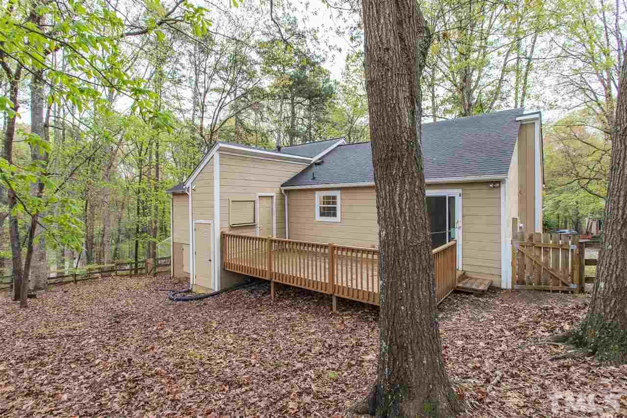 1404 Fairway Ridge Drive Raleigh, NC 27606 - Photo 3 of 24