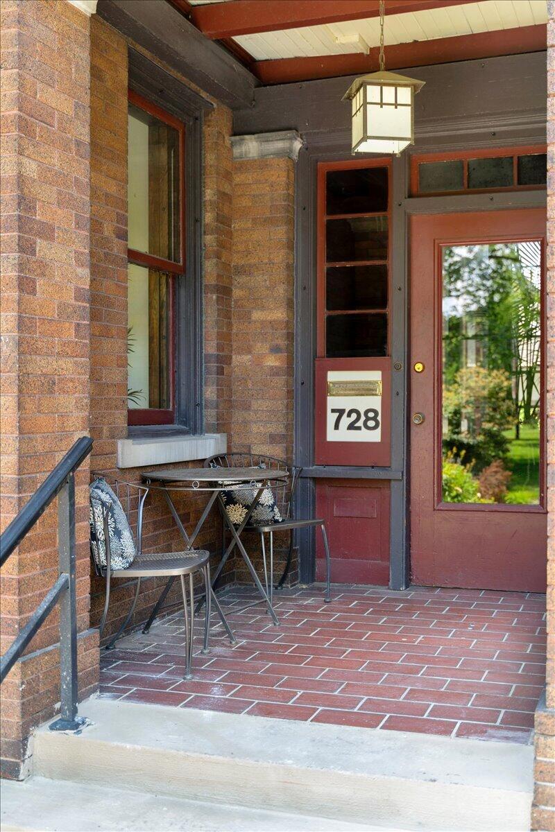 728 Longfellow Street Detroit, MI 48202 - Photo 4 of 77 59-728 Longfellow-59