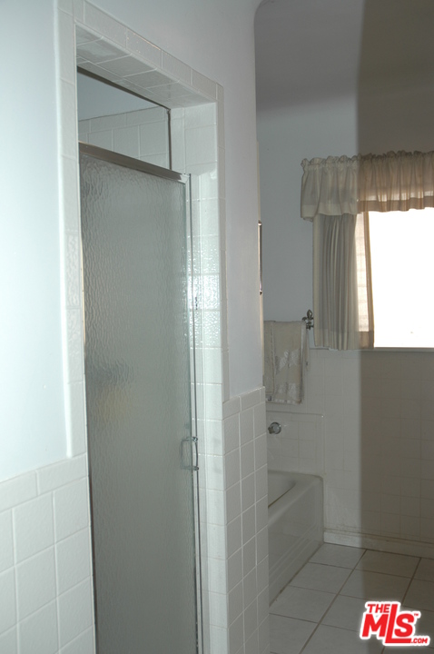 3656 Virginia Road Los Angeles, CA 90016 - Photo 14 of 25 Gallery Image 14